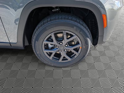 2027 Jeep Grand Cherokee GRAND CHEROKEE LAREDO ALTITUDE 4X4