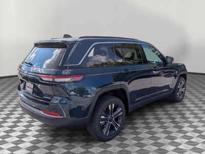 2027 Jeep Grand Cherokee GRAND CHEROKEE LIMITED 4X4