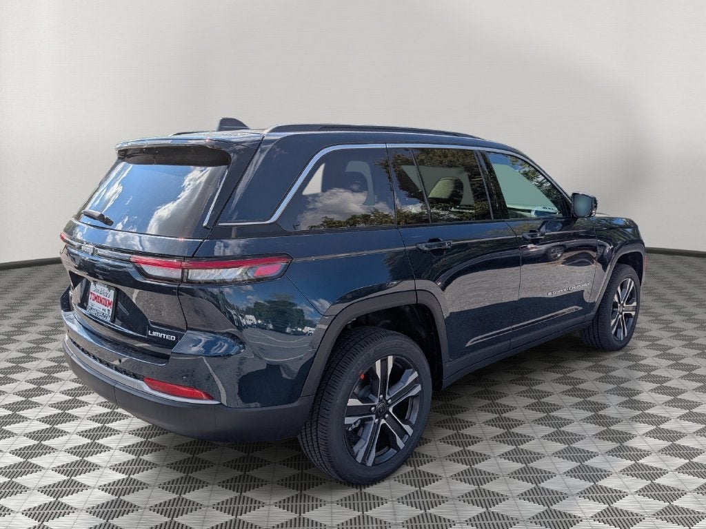 2027 Jeep Grand Cherokee GRAND CHEROKEE LIMITED 4X4