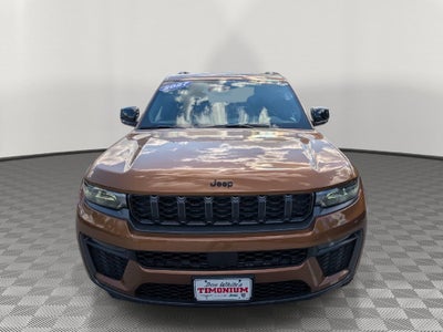 2027 Jeep Grand Cherokee GRAND CHEROKEE LIMITED 4X4