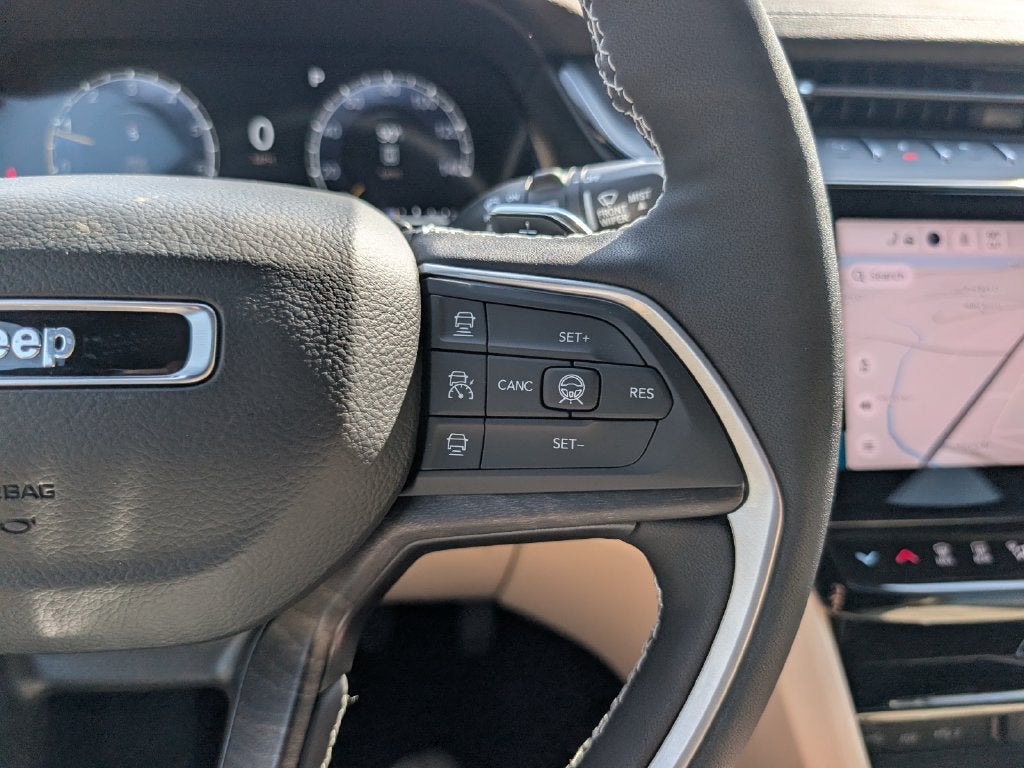 2027 Jeep Grand Cherokee GRAND CHEROKEE LIMITED 4X4