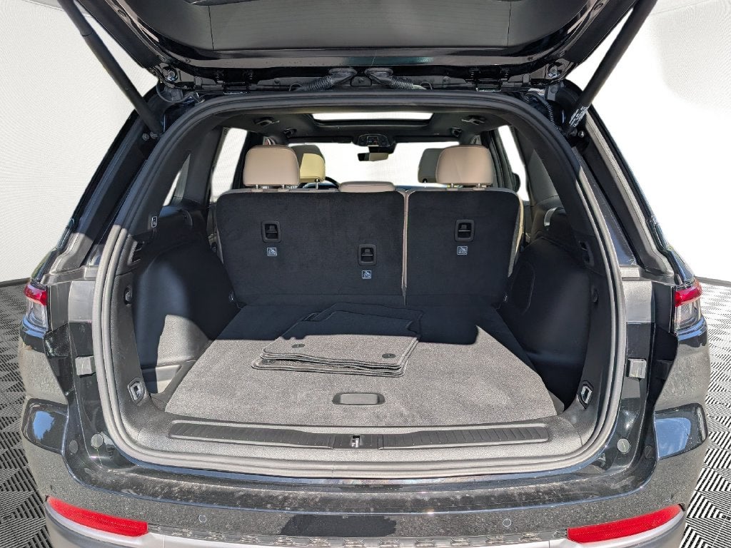 2027 Jeep Grand Cherokee GRAND CHEROKEE LIMITED 4X4