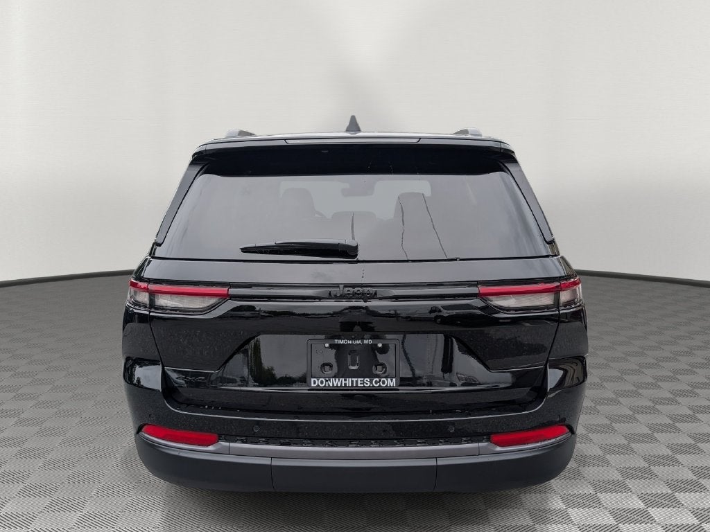 2027 Jeep Grand Cherokee GRAND CHEROKEE LIMITED 4X4