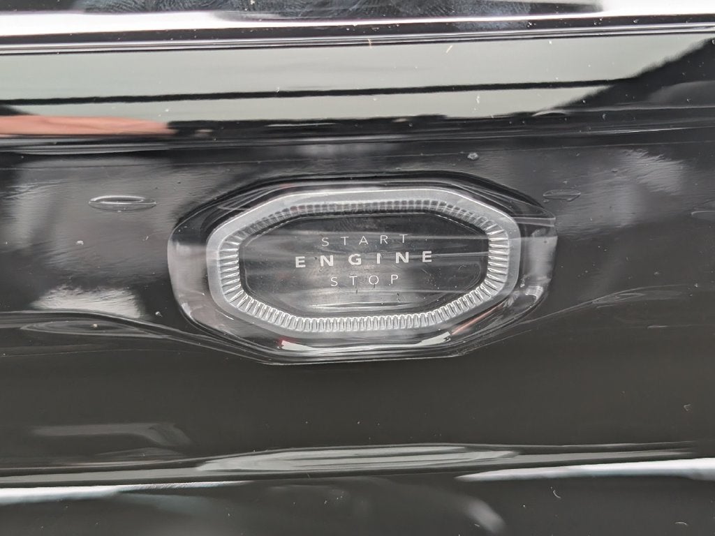 2027 Jeep Grand Cherokee GRAND CHEROKEE LIMITED RESERVE 4X4