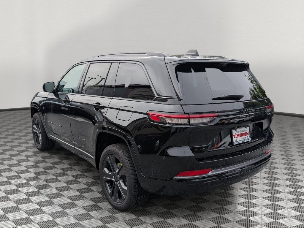 2027 Jeep Grand Cherokee GRAND CHEROKEE LIMITED RESERVE 4X4