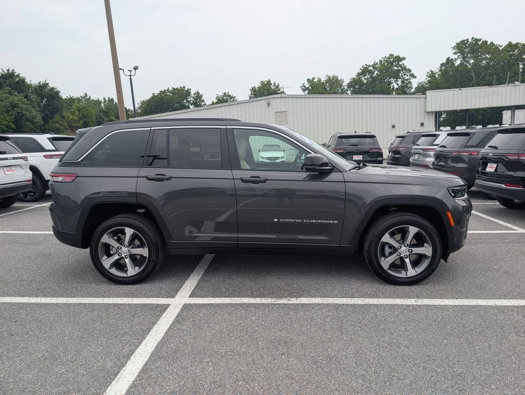2026 Jeep Grand Cherokee GRAND CHEROKEE LIMITED 4X4