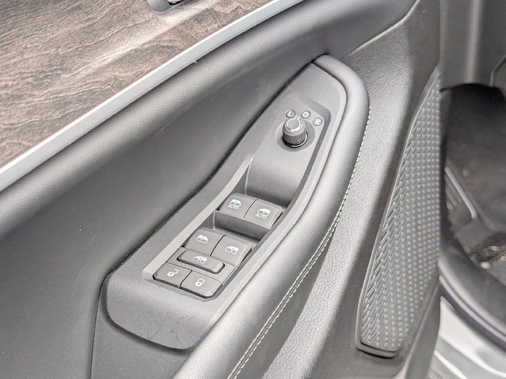 2027 Jeep Grand Cherokee GRAND CHEROKEE LIMITED 4X4