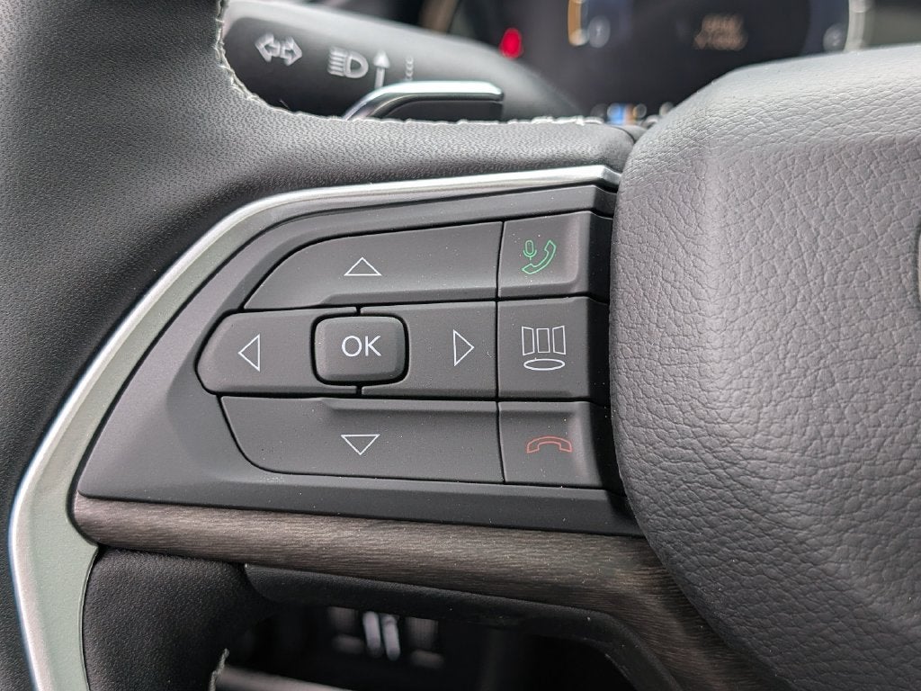 2027 Jeep Grand Cherokee GRAND CHEROKEE LIMITED 4X4