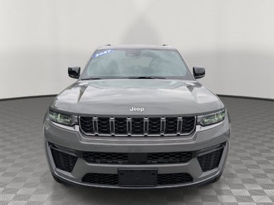 2027 Jeep Grand Cherokee GRAND CHEROKEE LIMITED 4X4