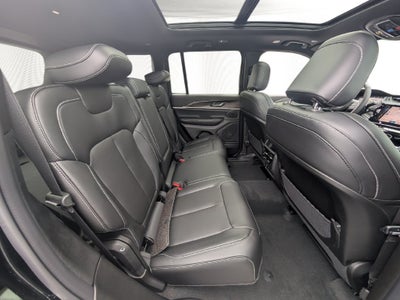 2027 Jeep Grand Cherokee GRAND CHEROKEE LIMITED 4X4