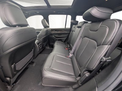 2027 Jeep Grand Cherokee GRAND CHEROKEE LIMITED 4X4