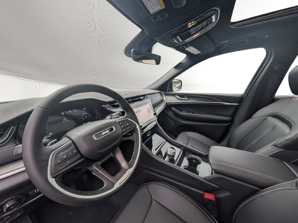 2027 Jeep Grand Cherokee GRAND CHEROKEE LIMITED 4X4