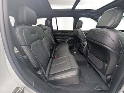 2027 Jeep Grand Cherokee GRAND CHEROKEE LIMITED RESERVE 4X4