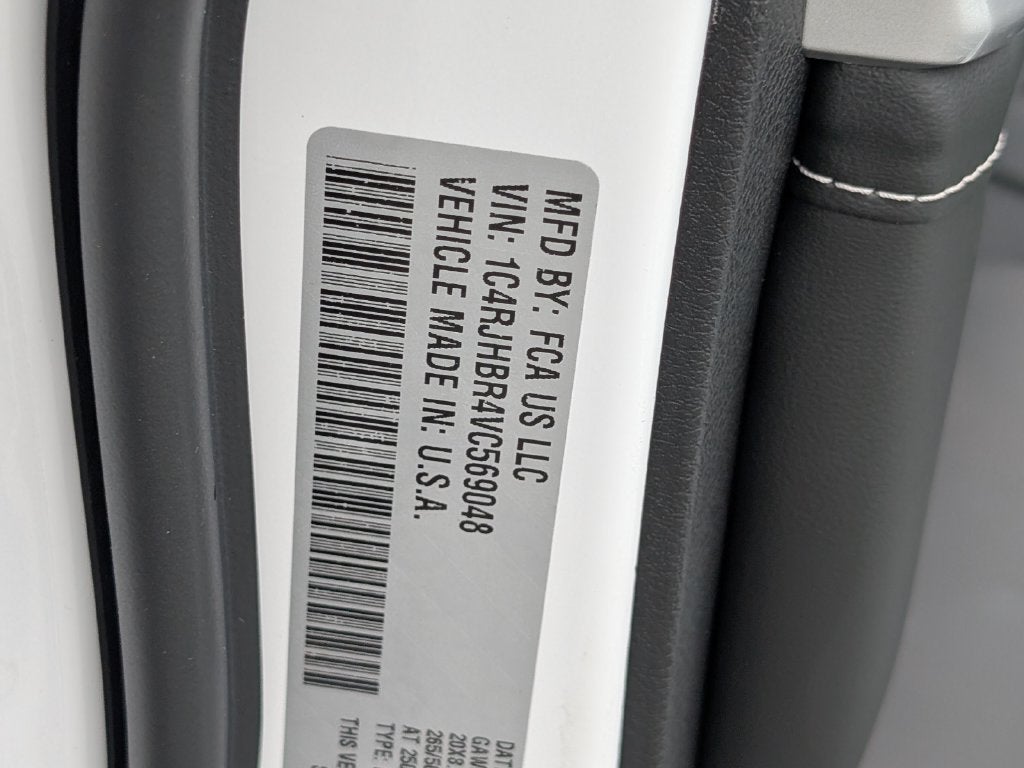2027 Jeep Grand Cherokee GRAND CHEROKEE LIMITED RESERVE 4X4