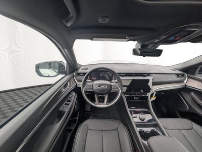 2027 Jeep Grand Cherokee GRAND CHEROKEE LIMITED RESERVE 4X4