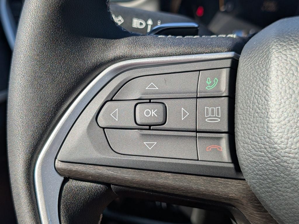 2027 Jeep Grand Cherokee Limited Reserve