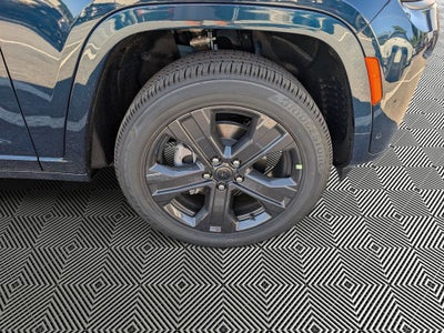 2027 Jeep Grand Cherokee Limited Reserve