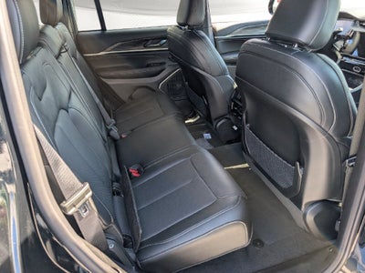 2027 Jeep Grand Cherokee GRAND CHEROKEE LIMITED RESERVE 4X4