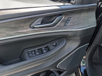 2027 Jeep Grand Cherokee GRAND CHEROKEE LIMITED RESERVE 4X4
