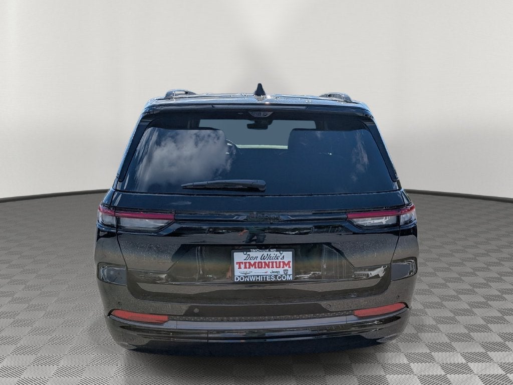 2027 Jeep Grand Cherokee GRAND CHEROKEE LIMITED RESERVE 4X4