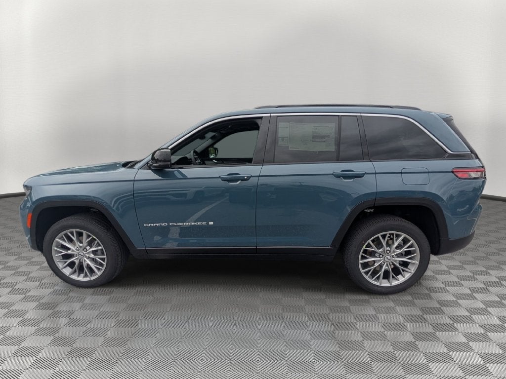 2027 Jeep Grand Cherokee GRAND CHEROKEE LIMITED 4X4