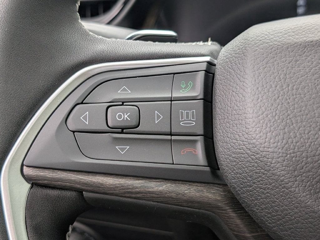 2027 Jeep Grand Cherokee GRAND CHEROKEE LIMITED 4X4