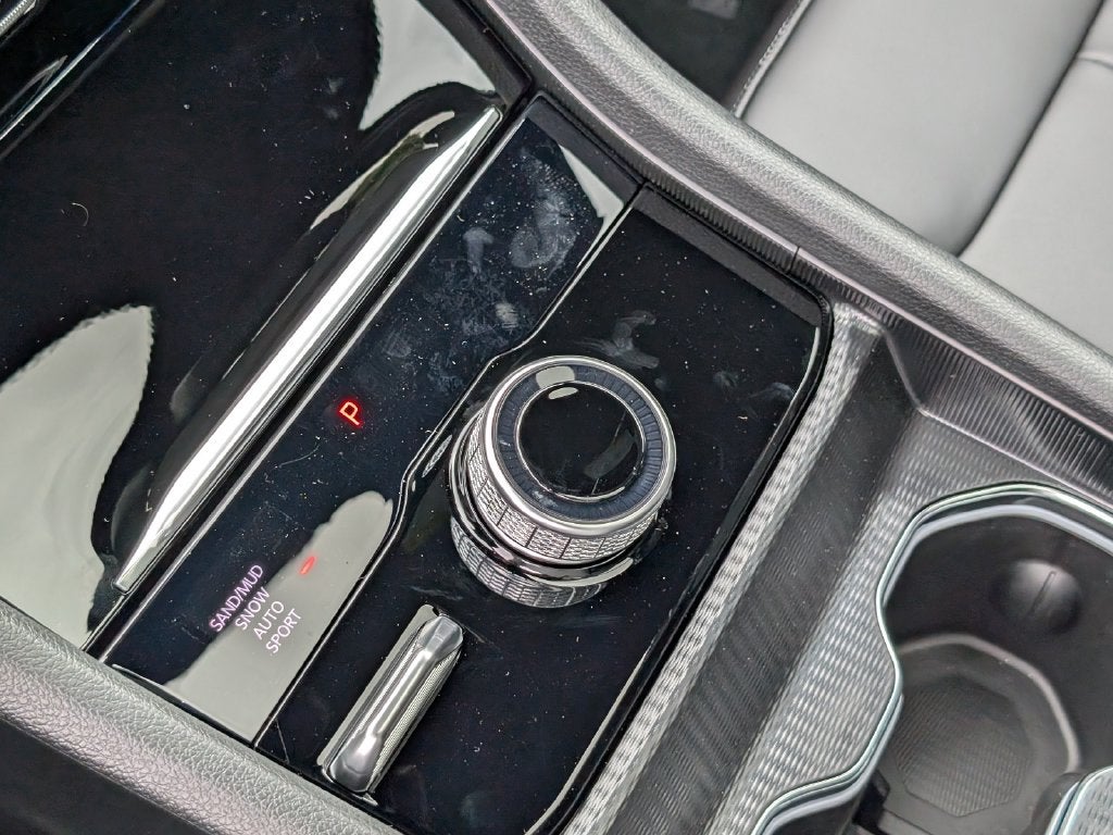 2027 Jeep Grand Cherokee GRAND CHEROKEE LIMITED 4X4