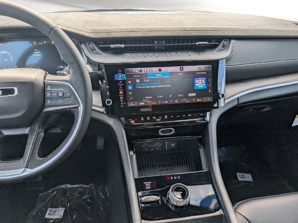 2027 Jeep Grand Cherokee GRAND CHEROKEE LIMITED 4X4