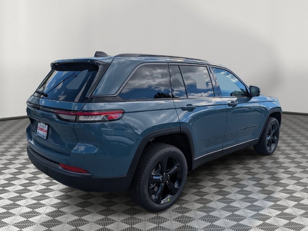 2027 Jeep Grand Cherokee GRAND CHEROKEE LIMITED 4X4