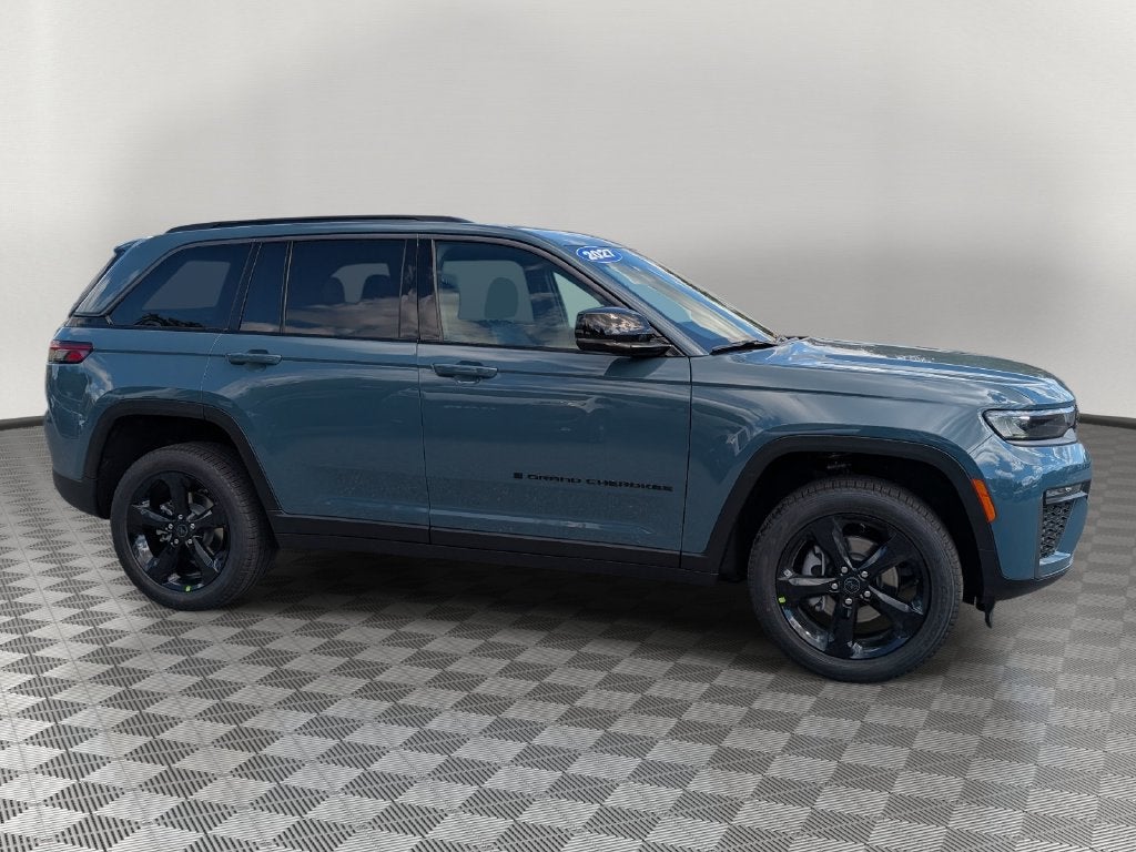 2027 Jeep Grand Cherokee GRAND CHEROKEE LIMITED 4X4