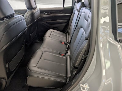 2027 Jeep Grand Cherokee GRAND CHEROKEE LIMITED 4X4