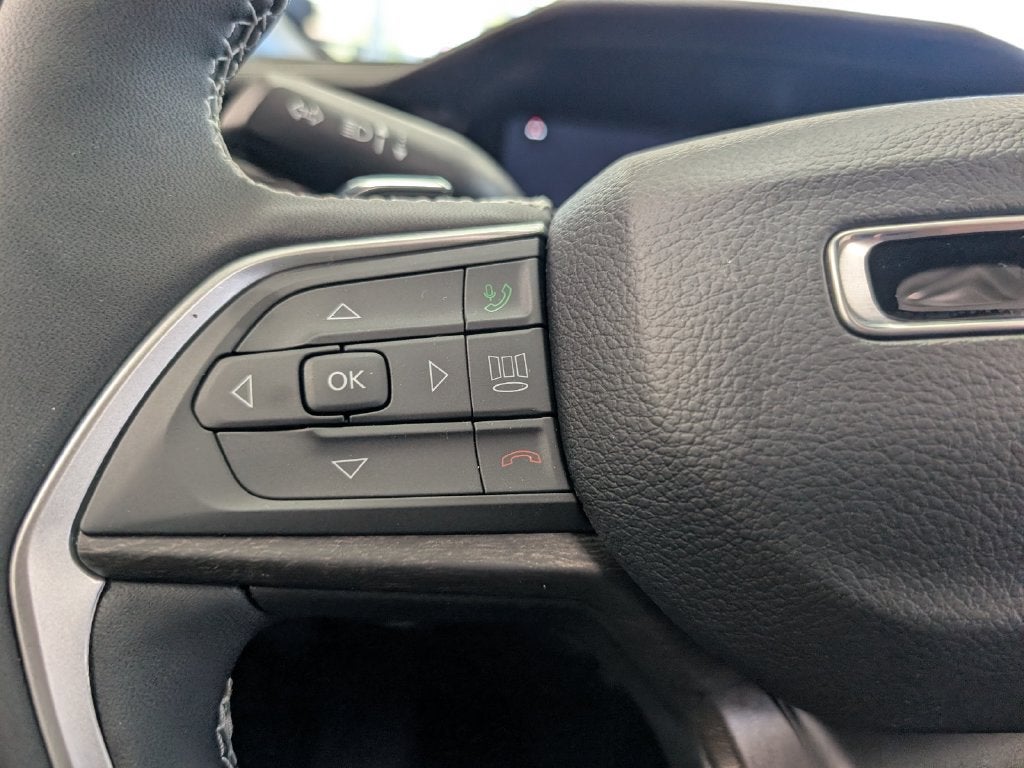 2027 Jeep Grand Cherokee GRAND CHEROKEE LIMITED 4X4