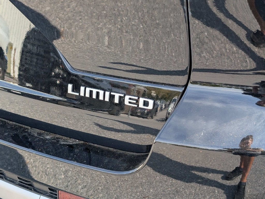 2027 Jeep Grand Cherokee GRAND CHEROKEE LIMITED 4X4
