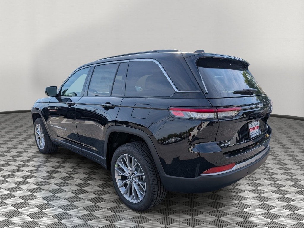 2027 Jeep Grand Cherokee GRAND CHEROKEE LIMITED 4X4