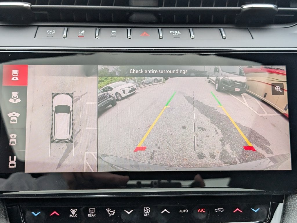 2027 Jeep Grand Cherokee GRAND CHEROKEE LIMITED RESERVE 4X4