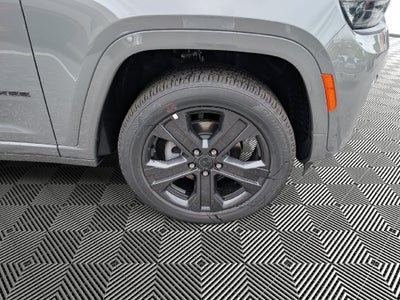 2027 Jeep Grand Cherokee GRAND CHEROKEE LIMITED RESERVE 4X4