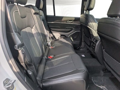 2027 Jeep Grand Cherokee GRAND CHEROKEE LIMITED RESERVE 4X4