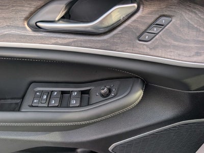 2027 Jeep Grand Cherokee GRAND CHEROKEE LIMITED RESERVE 4X4