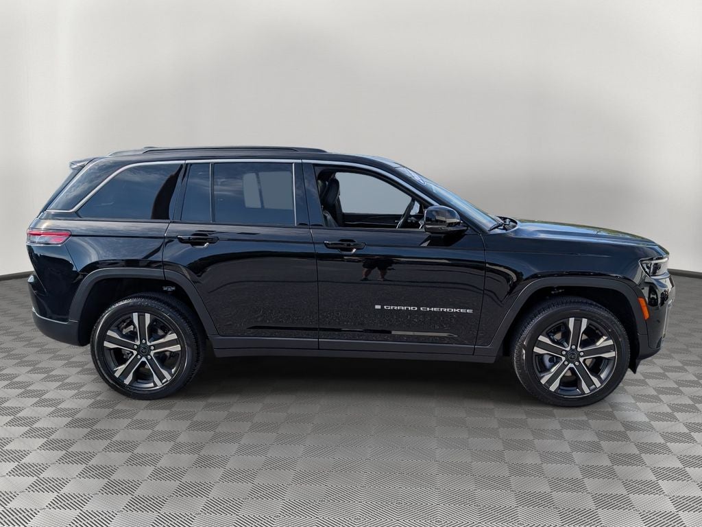 2027 Jeep Grand Cherokee Limited
