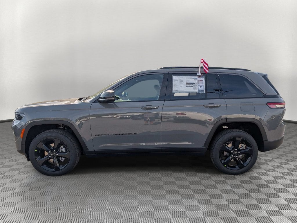 2027 Jeep Grand Cherokee GRAND CHEROKEE LIMITED 4X4