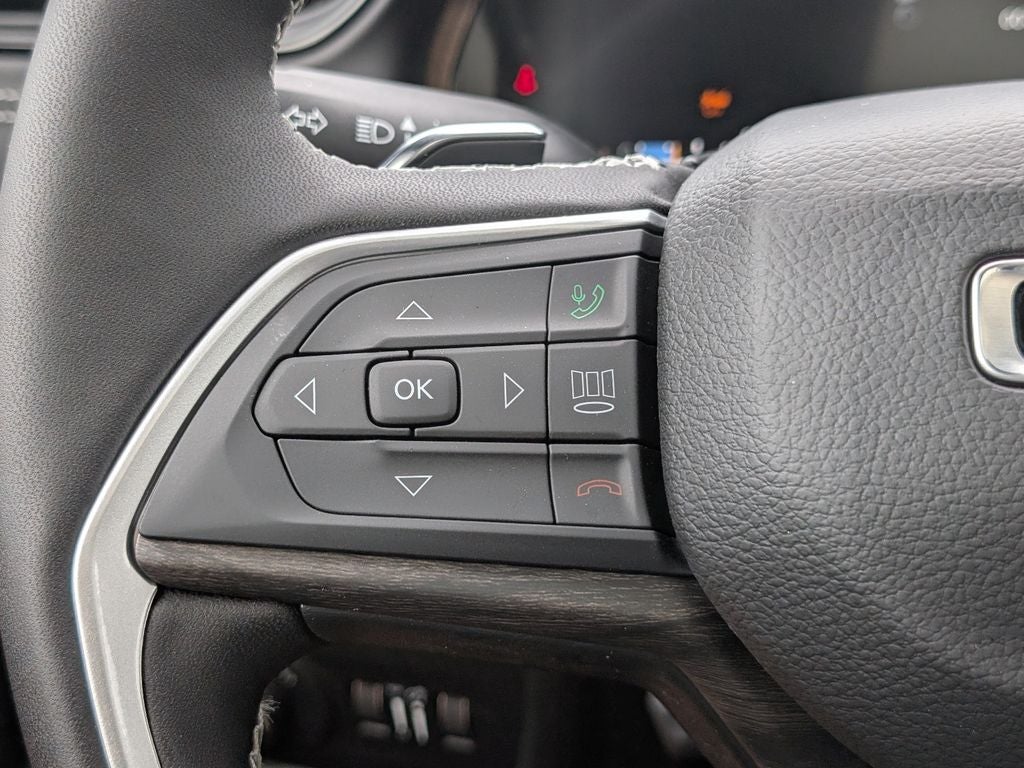 2027 Jeep Grand Cherokee Limited Reserve