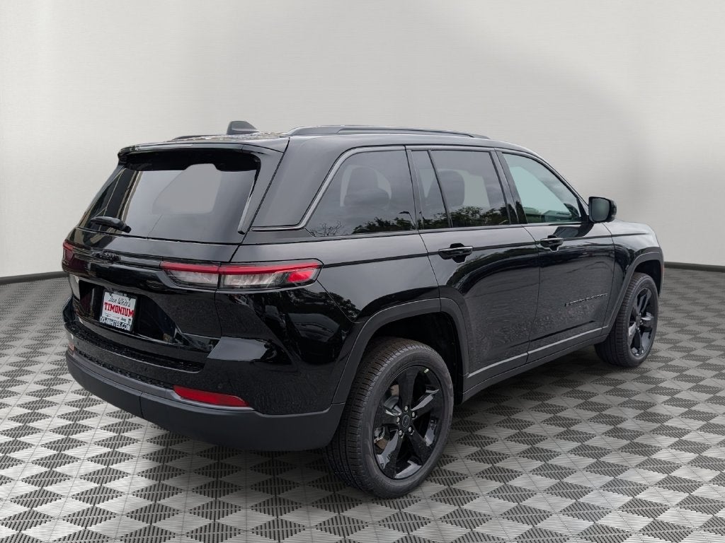 2027 Jeep Grand Cherokee Limited