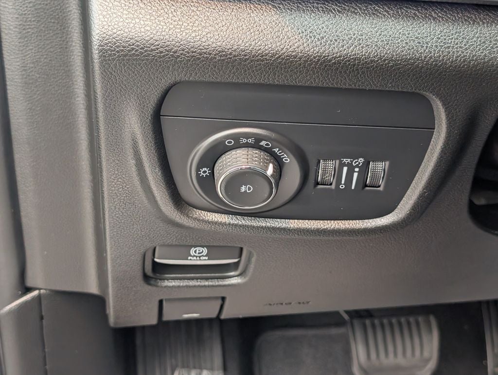 2023 Jeep Grand Cherokee Overland 4x4