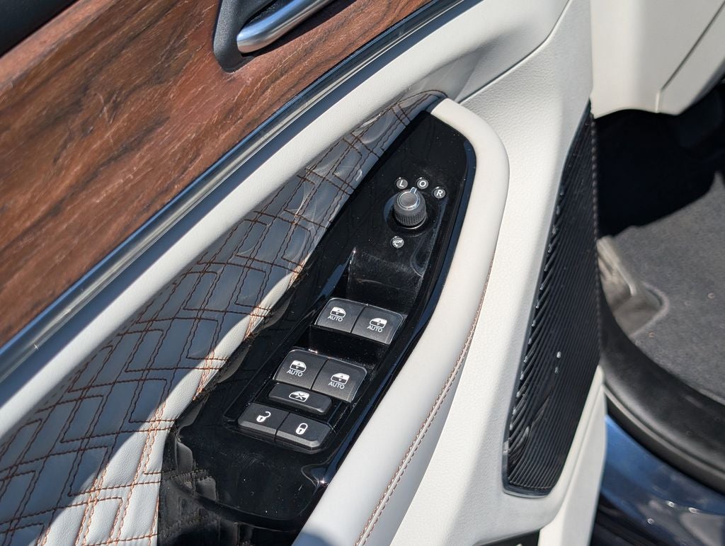2023 Jeep Grand Cherokee Summit 4x4