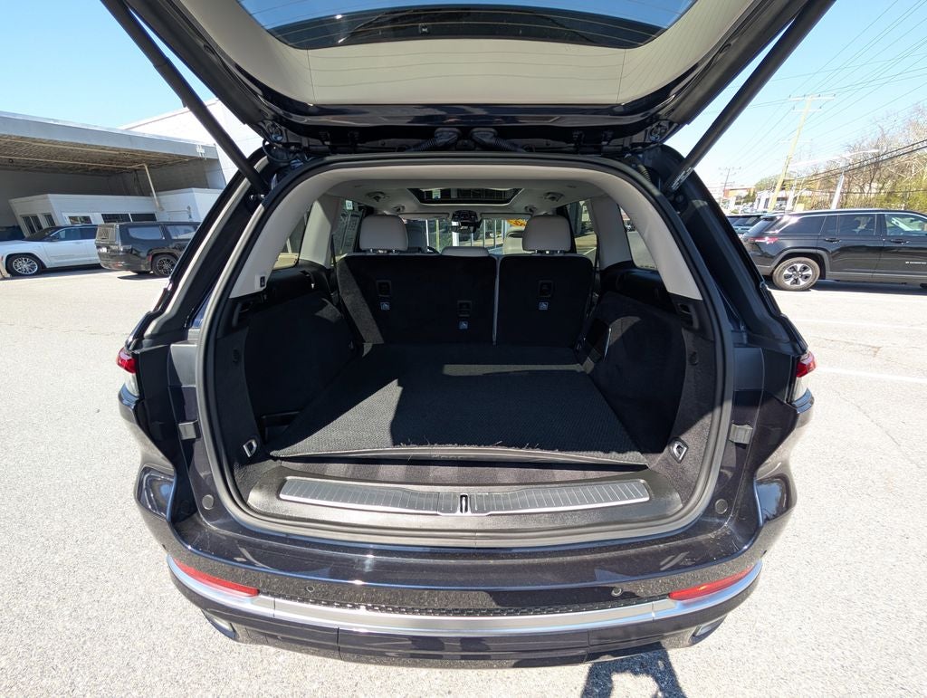 2023 Jeep Grand Cherokee Summit 4x4