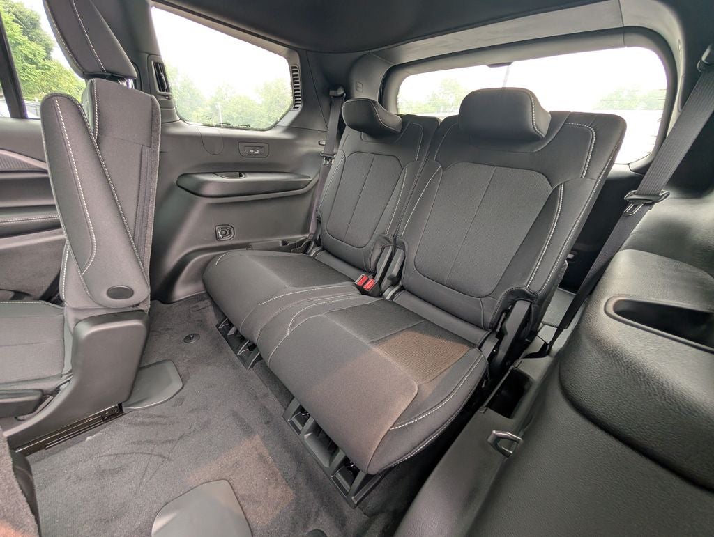 2026 Jeep Grand Cherokee GRAND CHEROKEE L LAREDO X 4X4