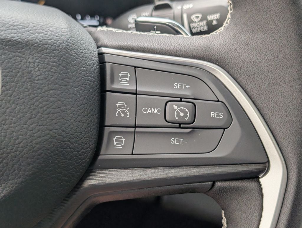 2026 Jeep Grand Cherokee GRAND CHEROKEE L LAREDO X 4X4