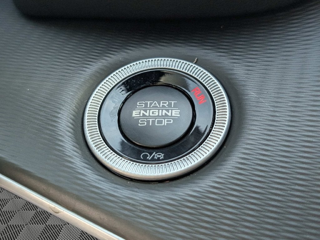 2027 Jeep Grand Cherokee GRAND CHEROKEE L LAREDO X 4X4
