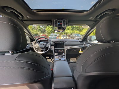 2026 Jeep Grand Cherokee L Laredo