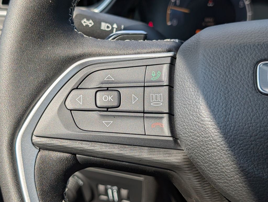 2026 Jeep Grand Cherokee L Laredo